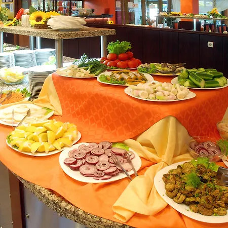 Havana Hotel Golden Sands