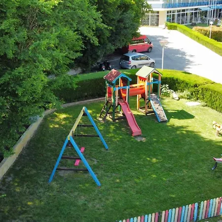 Havana Hotel Golden Sands