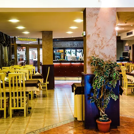 Отель Havana 4*